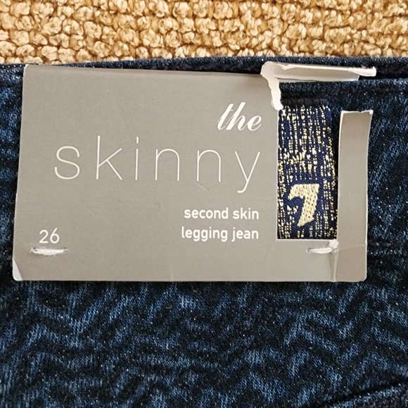 77 - NWT 7 For All Mankind the skinny Legging Jean - Size EU 26/US 4 🇺🇸 - Picture 6 of 12